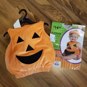Pumpkin Costume 6-12 months + onesie